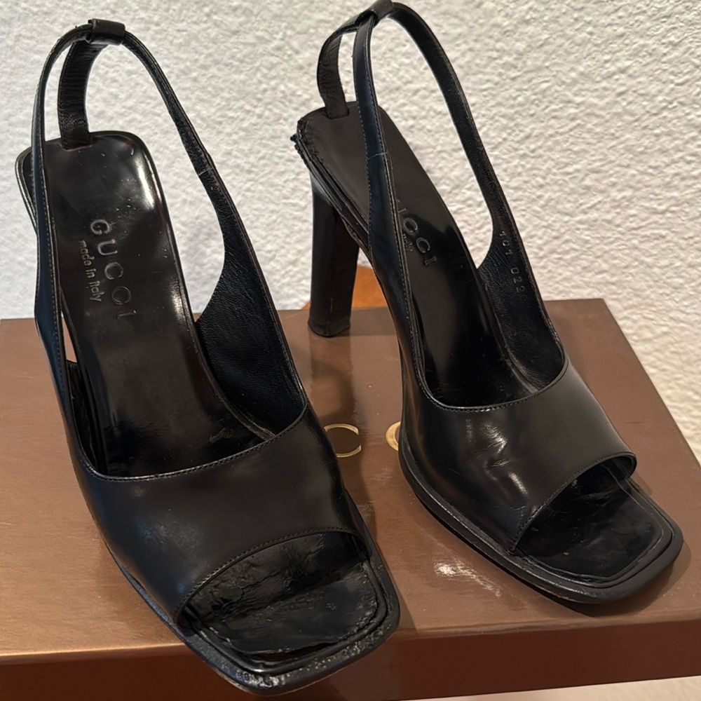 Gucci shoes